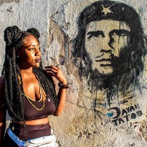 Meet your Posher, Ashlee